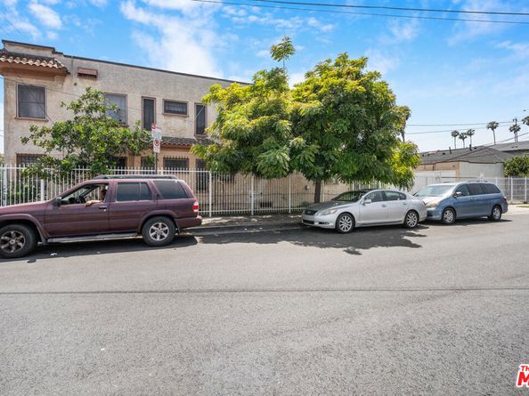 1501 S Ardmore Avenue, Los Angeles CA 90006