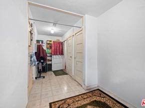 1501 S Ardmore Avenue, Los Angeles CA 90006