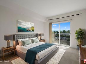 4424 Whitsett Avenue 303, Studio City CA 91604