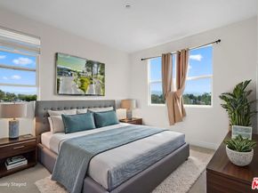 4424 Whitsett Avenue 303, Studio City CA 91604