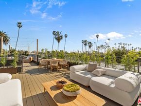 923 Milwood Avenue, Venice CA 90291