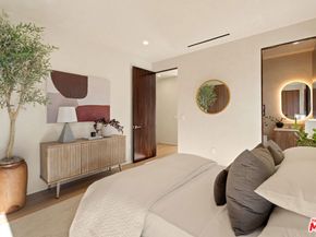 923 Milwood Avenue, Venice CA 90291