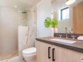 11655 Missouri Avenue, Los Angeles CA 90025