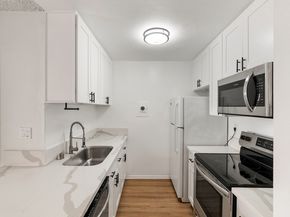 18307 Burbank Boulevard 118, Tarzana CA 91356