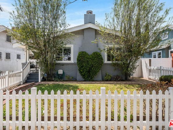 313 N Norton Avenue, Los Angeles CA 90004