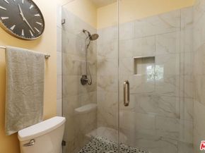 15023 Sherman Way E, Van Nuys CA 91405