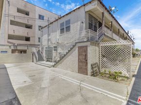 6519 Crenshaw Boulevard, Los Angeles CA 90043
