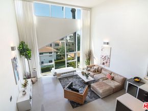 803 Wilcox Avenue 11, Los Angeles CA 90038
