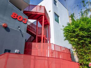 803 Wilcox Avenue 11, Los Angeles CA 90038