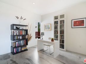 803 Wilcox Avenue 11, Los Angeles CA 90038