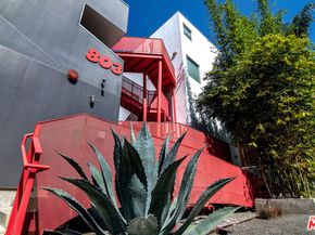 803 Wilcox Avenue 11, Los Angeles CA 90038