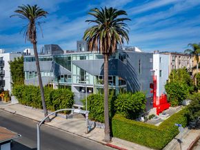 803 Wilcox Avenue 11, Los Angeles CA 90038