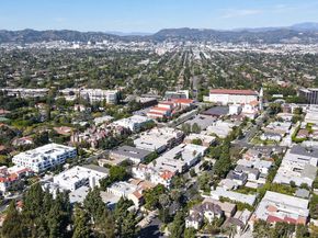 4368 W 8th Street 17, Los Angeles CA 90005