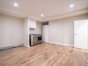4368 W 8th Street 17, Los Angeles CA 90005