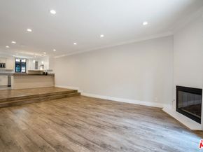 4368 W 8th Street 17, Los Angeles CA 90005