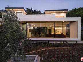 5208 Sanchez Drive, Los Angeles CA 90008