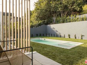 5208 Sanchez Drive, Los Angeles CA 90008