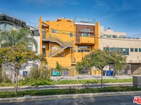 2216 Main Street 8 Units, Santa Monica CA 90405