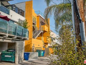 2216 Main Street 8 Units, Santa Monica CA 90405
