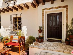 429 Ross Street, Glendale CA 91207