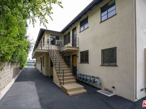 2629 Lake Avenue, Altadena CA 91001
