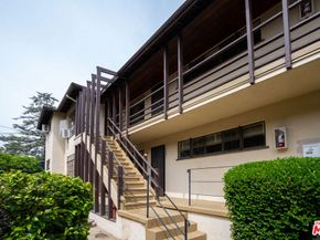 2629 Lake Avenue, Altadena CA 91001