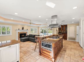 582 Mount Carmel Drive, Claremont CA 91711