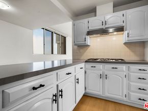 17352 W Sunset Boulevard 606, Pacific Palisades CA 90272