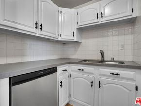 17352 W Sunset Boulevard 606, Pacific Palisades CA 90272