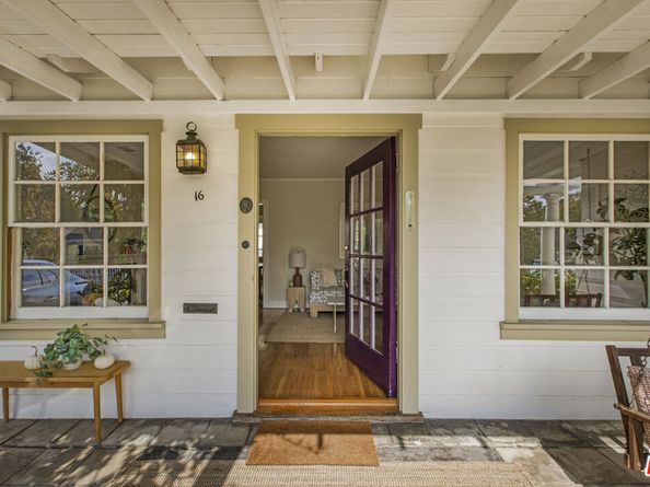 16 Oak Knoll Gardens Drive, Pasadena CA 91106