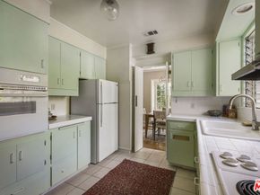 16 Oak Knoll Gardens Drive, Pasadena CA 91106