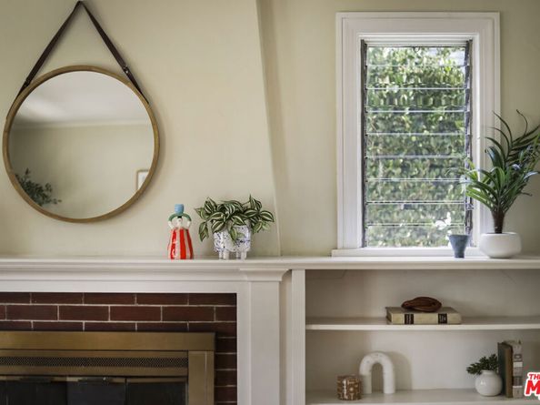 16 Oak Knoll Gardens Drive, Pasadena CA 91106