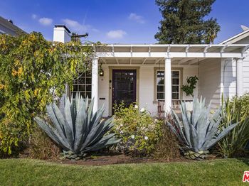 16 Oak Knoll Gardens Drive