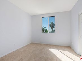 11735 Terra Vista Way, Sylmar CA 91342