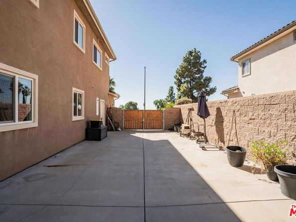 11735 Terra Vista Way, Sylmar CA 91342