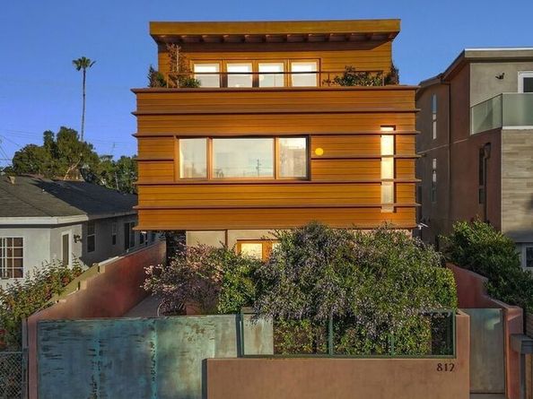 812 Brooks Avenue, Venice CA 90291