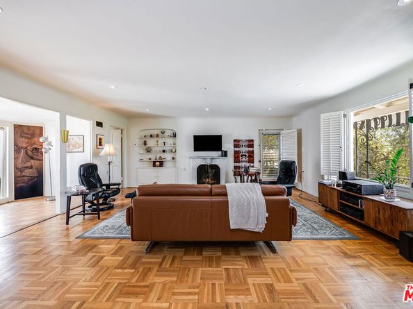 16177 Alcima Avenue, Pacific Palisades CA 90272