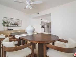 4829 Whitsett Avenue 301, Valley Village CA 91607