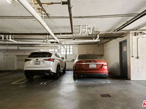 4829 Whitsett Avenue 301, Valley Village CA 91607