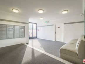 4829 Whitsett Avenue 301, Valley Village CA 91607