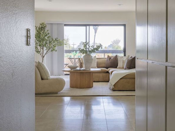 4829 Whitsett Avenue 301, Valley Village CA 91607