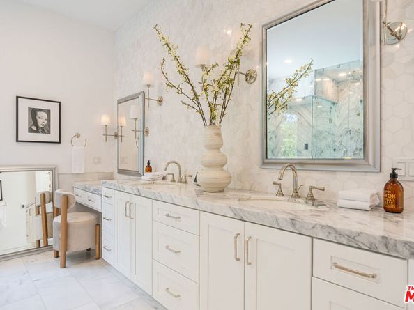 11797 CHAPARAL Street, Los Angeles CA 90049