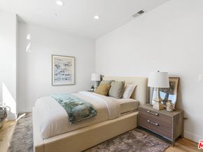 14667 W Sara Lane, Panorama City CA 91402