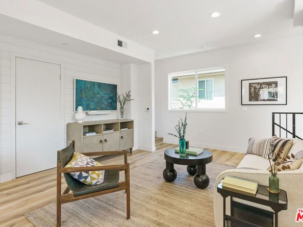 14667 W Sara Lane, Panorama City CA 91402