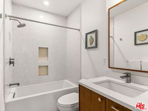 4707 Toland Way, Los Angeles CA 90042