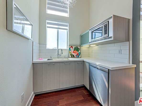 600 S Ridgeley Drive PH1, Los Angeles CA 90036