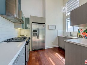 600 S Ridgeley Drive PH1, Los Angeles CA 90036