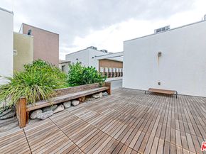 903 S New Hampshire Avenue 303, Los Angeles CA 90006