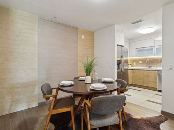 903 S New Hampshire Avenue 303, Los Angeles CA 90006