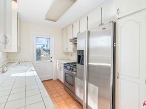 1021 N Crescent Heights Boulevard 205, West Hollywood CA 90046